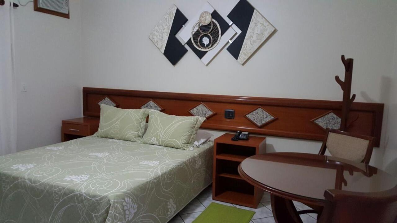 Hotel E Pousada Recanto Do Rio Pardo ساو جوسيه دو ريو باردو الغرفة الصورة